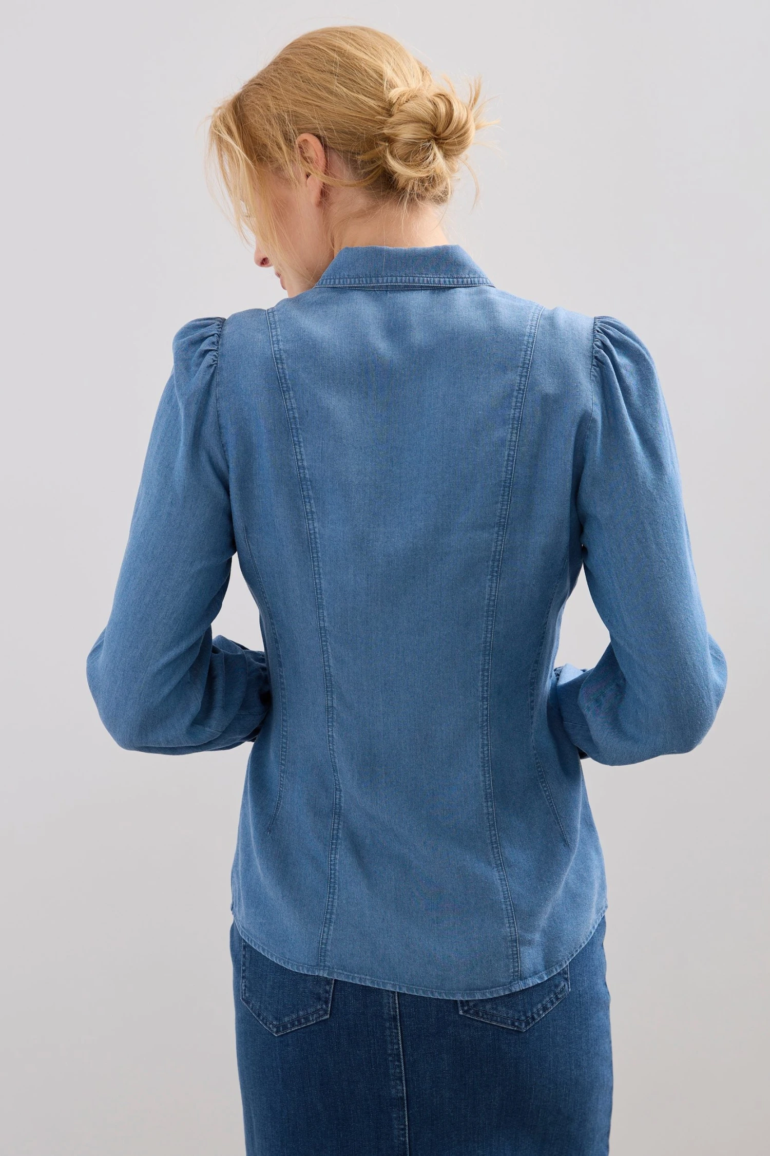 Tencel Blouse With Embroidered Cuffs - Image 3