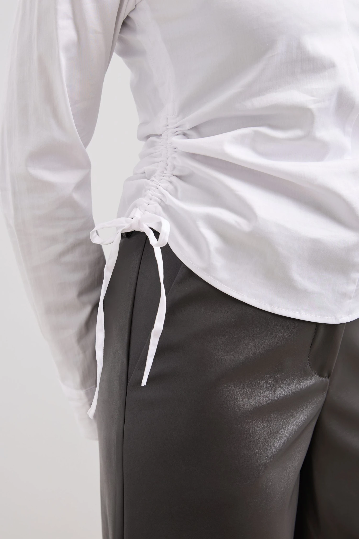 Poplin Shirt With Gathers - Image 2