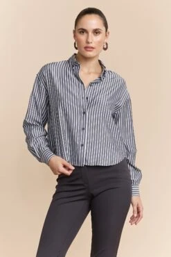 Oversized Cropped Shirt