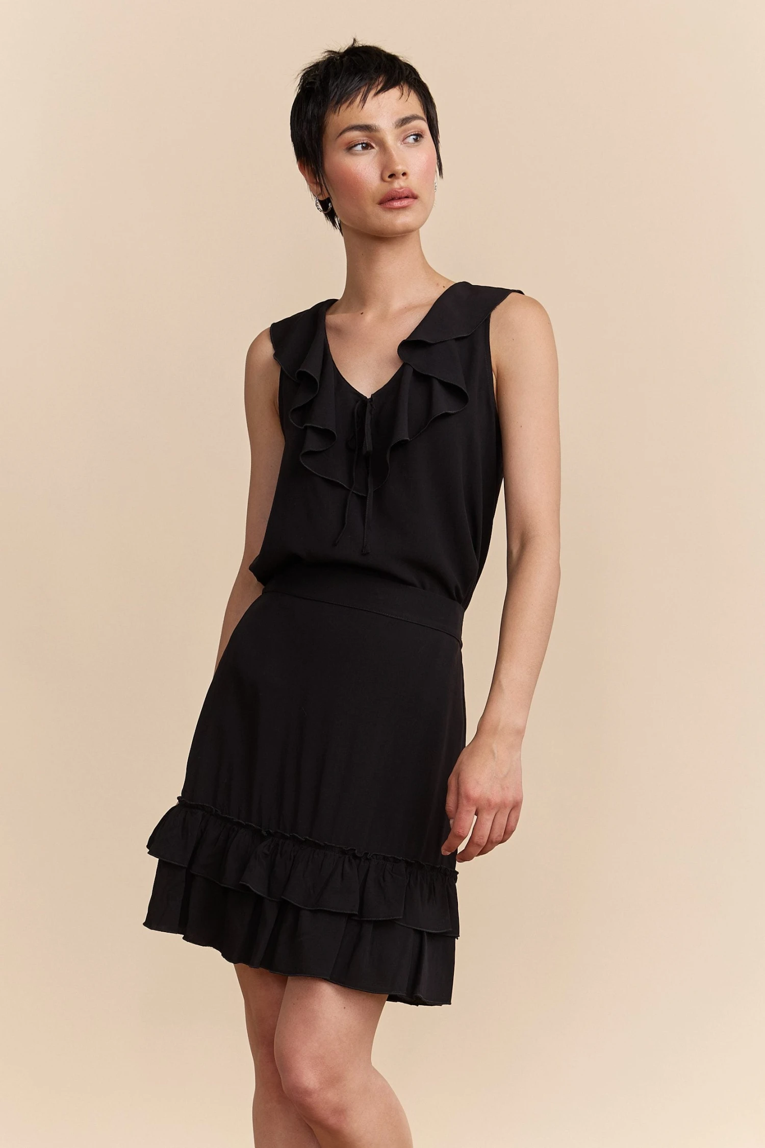 Top With Front Tie And Frills