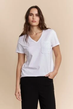 T-shirt With Crochet Pocket