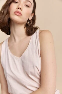 Basic V Neck Tank Top