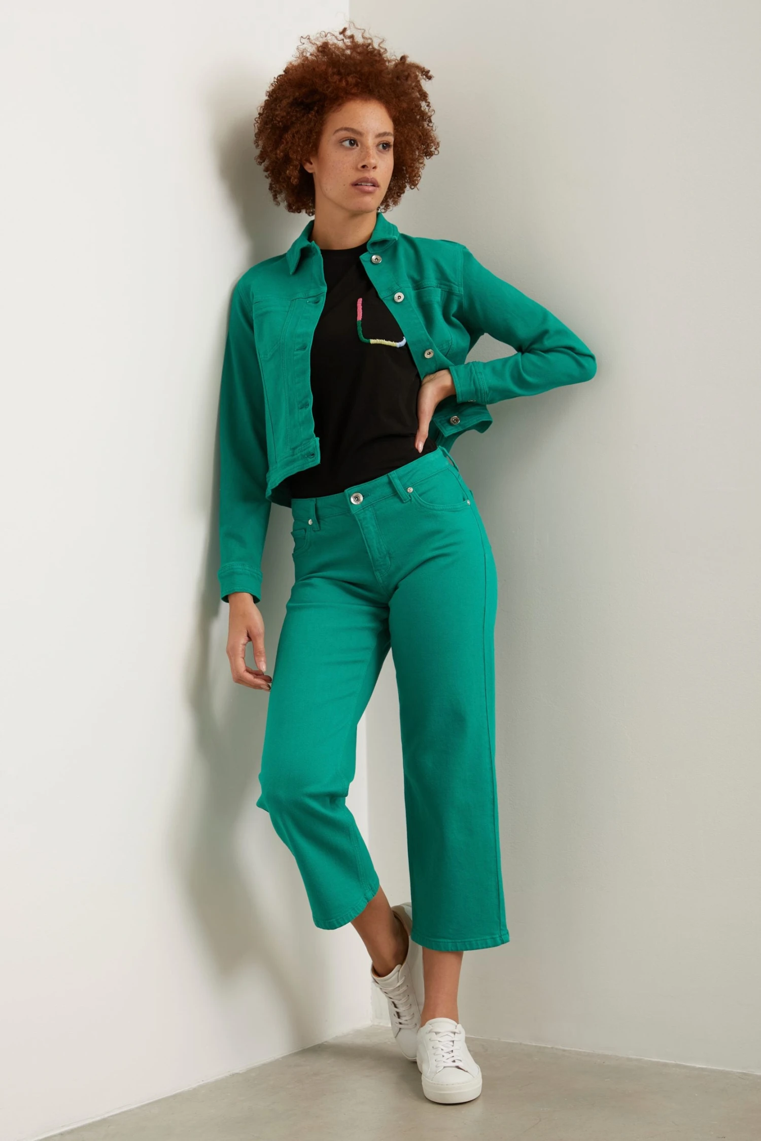 Urban Crop Straight Jean - Image 4