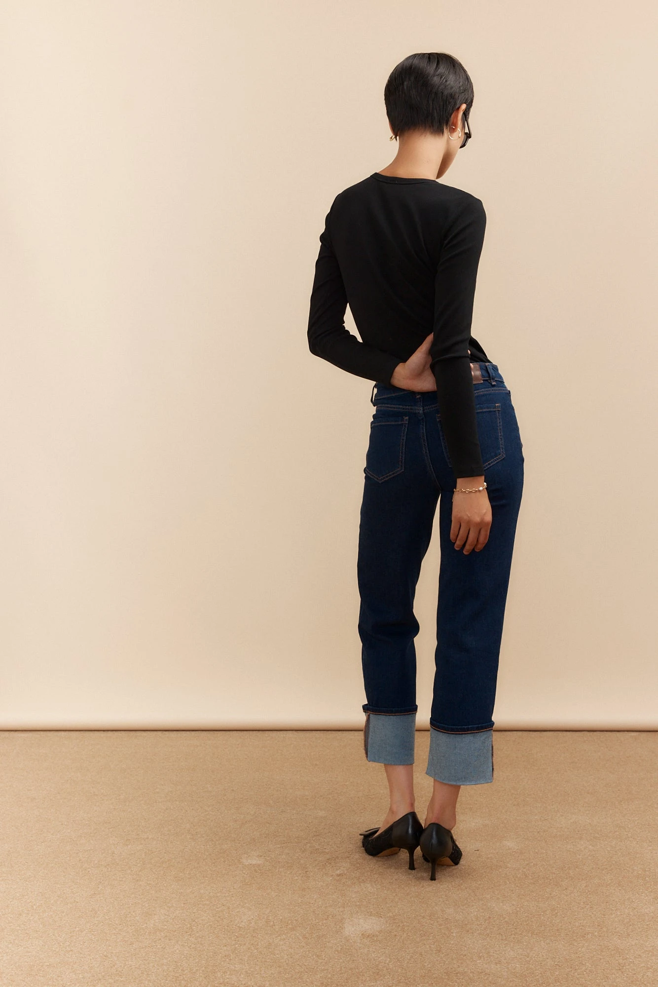Cuffed Jeans With Urban Cut - Image 4