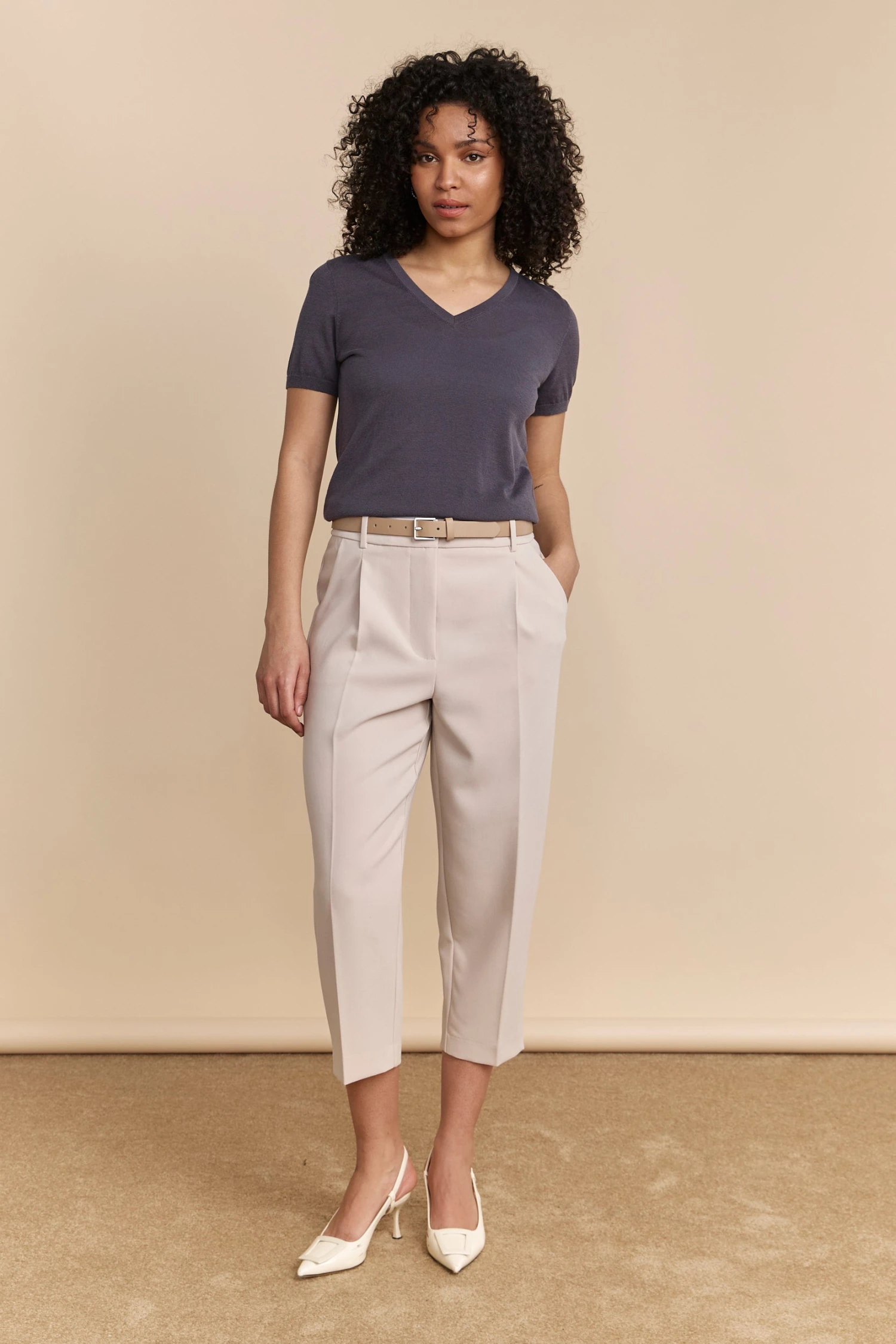 Cropped Pants With Pleats - Image 2