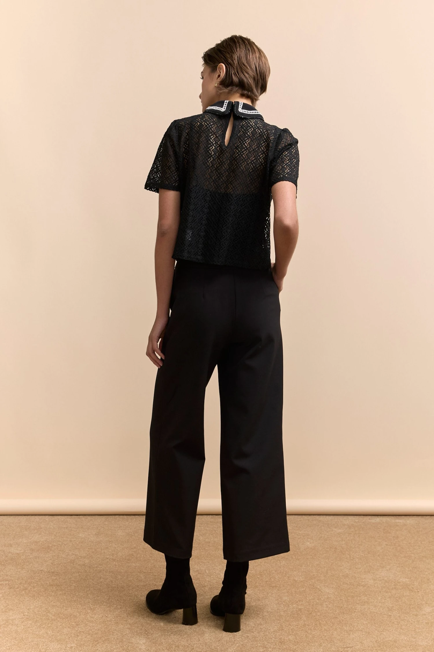 High Waist Cropped Pants - Image 2