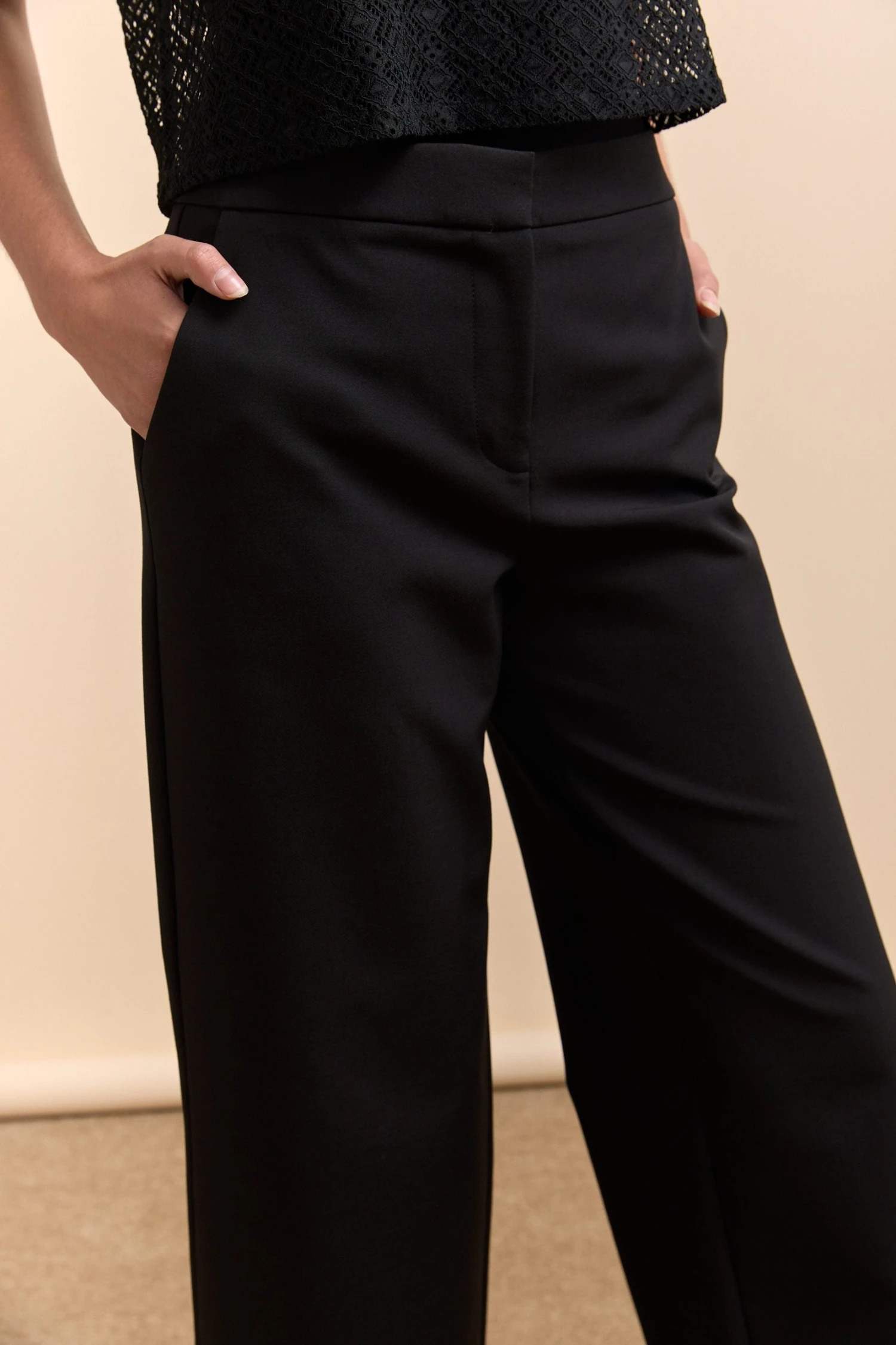 High Waist Cropped Pants - Image 3