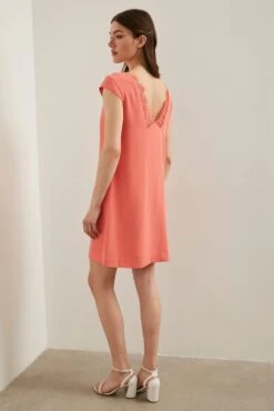 Straight Dress With Lace Detai