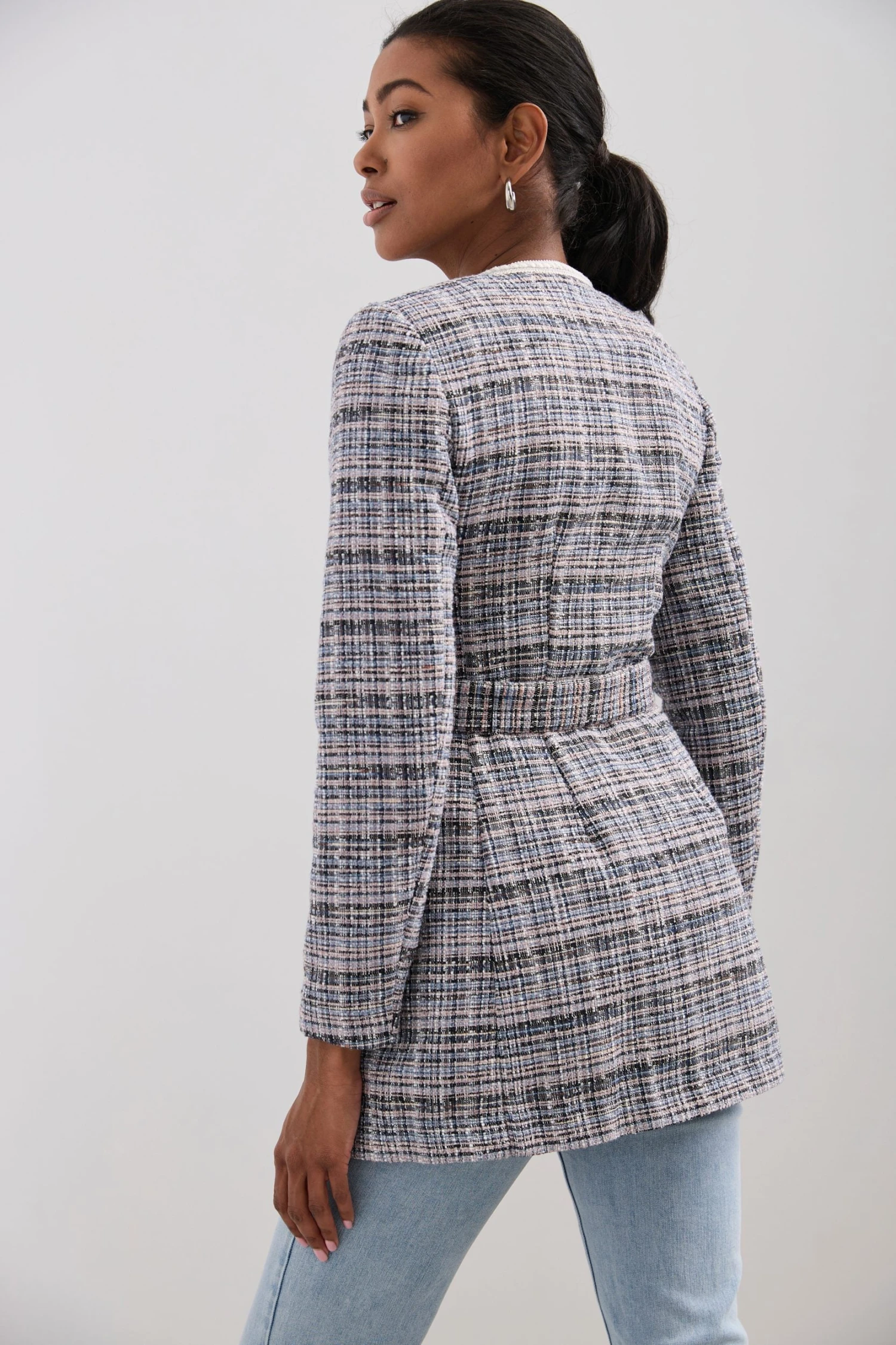 Long Textured Blazer With Belt - Image 2