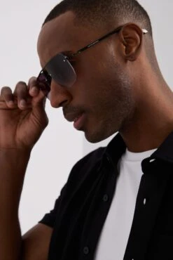 Privé Revaux OFF GUARD Sunglasses