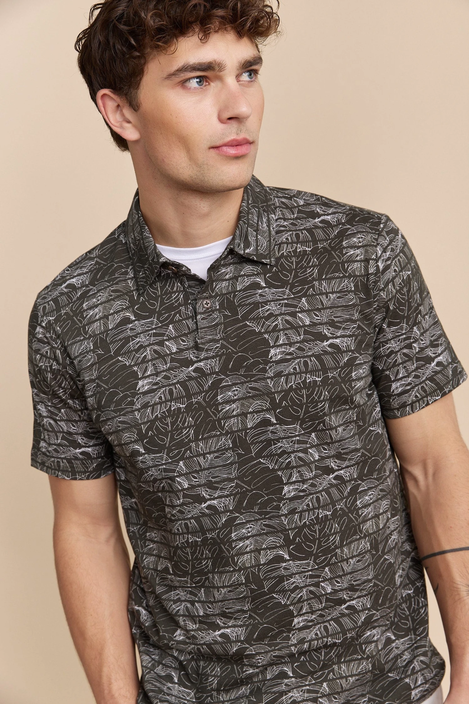 Tropical Print Stripped Polo - Image 3