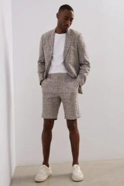 Urban Fit Linen Checked Bermuda Shorts