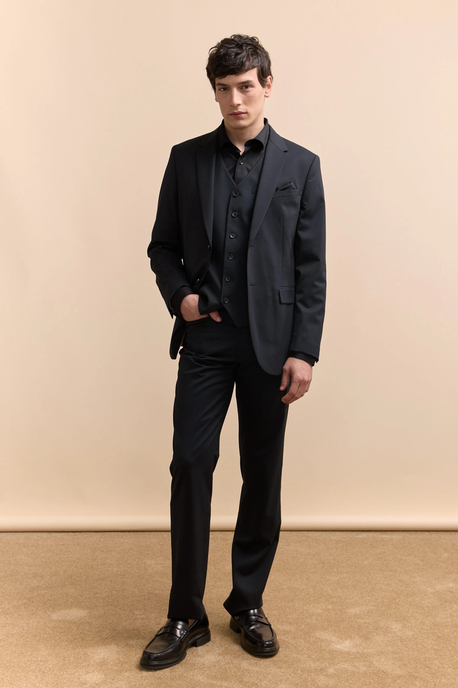 Travel Suit Fitted Long Blazer - Image 5